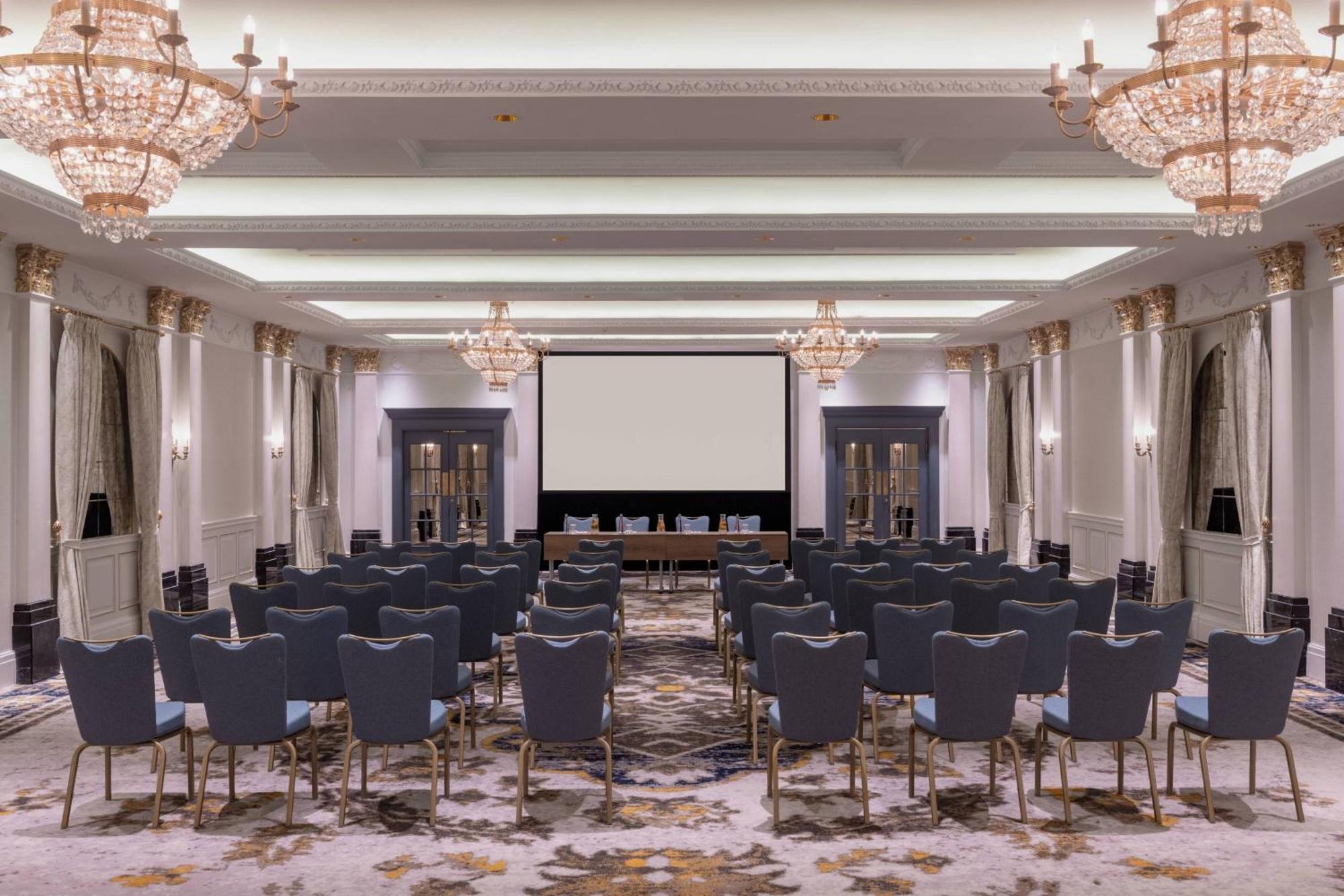 Tbilisi Marriott Hotel Extérieur photo