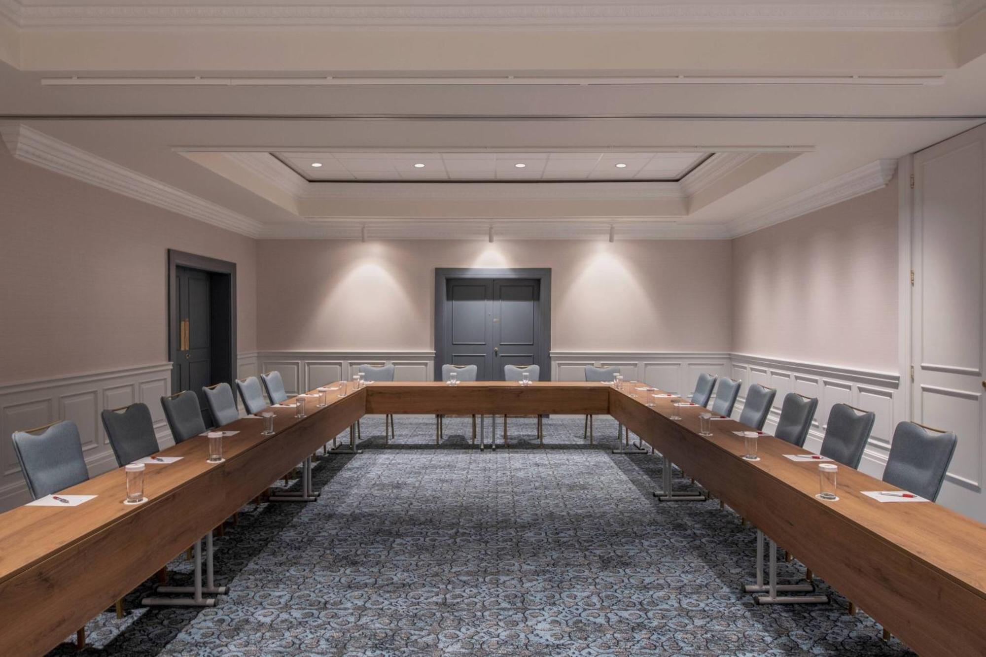 Tbilisi Marriott Hotel Extérieur photo